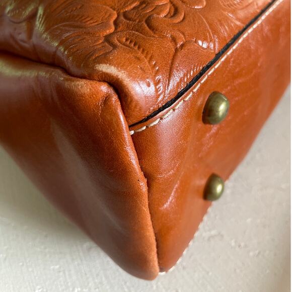 Patricia Nash Tooled Collection Leather Poppy Tote Dust Bag Florence NWT - Picture 12 of 13